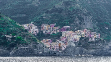 Les 5 Terres vue de la Mer